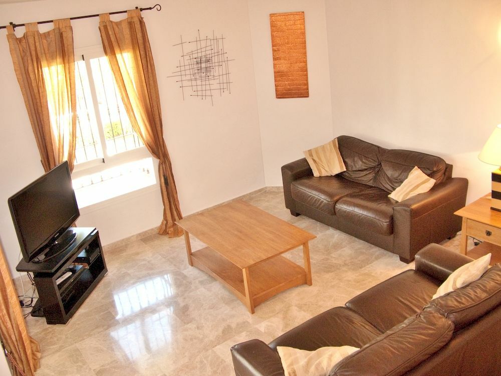 Apartamentos Y Casas Serinamar Marbella El Ángel Exterior foto