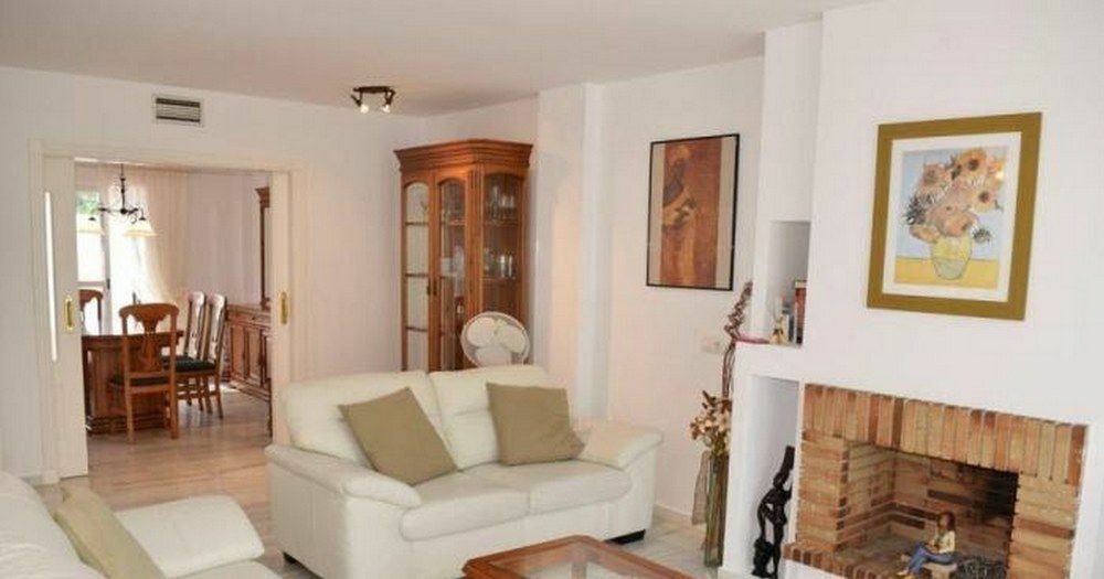 Apartamentos Y Casas Serinamar Marbella El Ángel Exterior foto